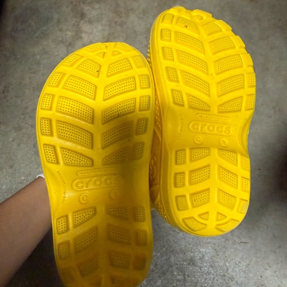 CROCS Toddler Yellow Handle It Rain Boot - Picture 5 of 5